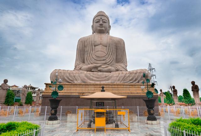 80 Feet Buddha